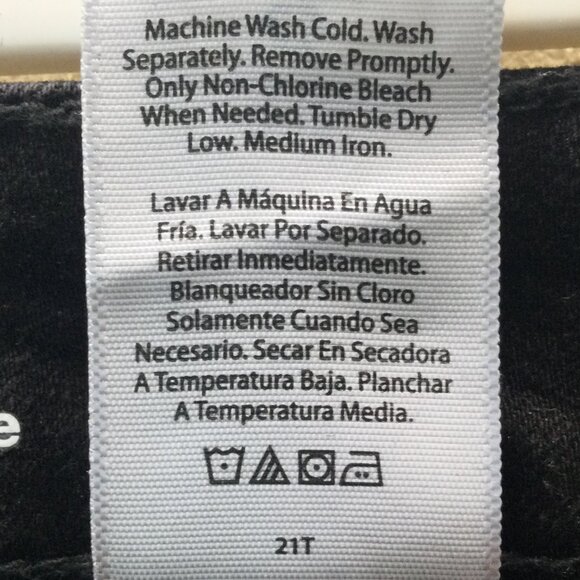 Time  & Tru High Rise Curvy Pants Sz 16 Womens Black Denim Jeans Tapered - Picture 8 of 9